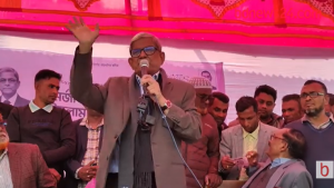 এমপি বাহারের কাছে অসহায় সিইসি
