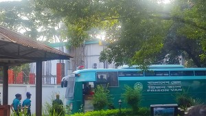 ছবি কথা বলে...............