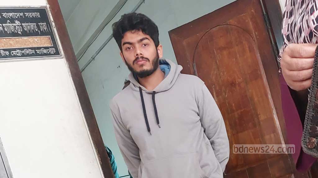 ঢাকায় সানি লিওনকে আসতে দিলো না সরকার