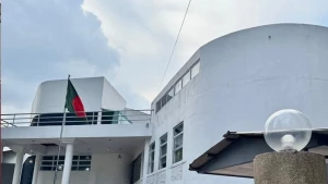 বাংলাদেশিদের বৈধ কাগজপত্র সঙ্গে রাখার আহ্বান হাইকমিশনের