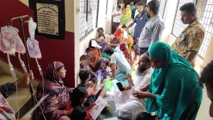 স্কুলে মিড ডে মিলের দুধ খেয়ে হাসপাতালে ভর্তি ৩৪ শিক্ষার্থী