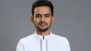 ডিসেম্বরের ‘হাইপ-ন্যারেটিভ’ সেপ্টেম্বরেই শেষ: আসিফ মাহমুদ