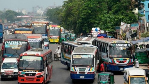 নতুন ভাড়ার পরেও বাড়তি টাকা নেওয়ার অভিযোগ
