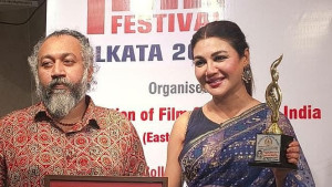 কলকাতায় পুরস্কার জিতলো বাংলাদেশের দুই সিনেমা