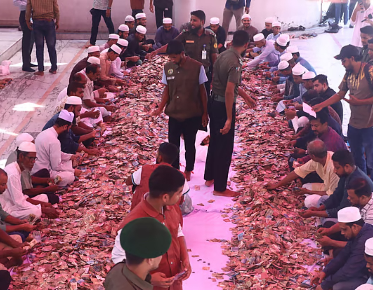 প্রতিদিন গোনা হবে শাহজালালের দানবাক্সের টাকা