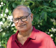 মহিউদ্দিন আহমদ